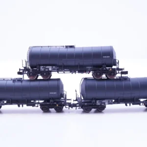 (SAL1198) Arnold HN6321 3er-Set Drehgestell-Isolierkesselwagen DR, Ölwagen, N, OVP - Modellbahn Rhein-Main Preiswert