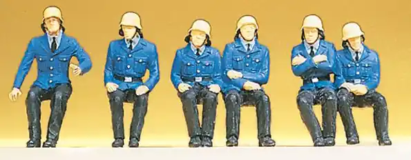 Zertifiziert Preiser 14207 - Sitzende Feuerwehrmänner